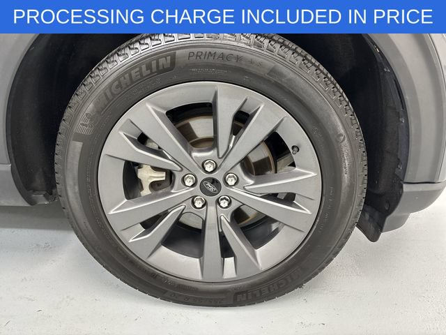 Certified 2024 Ford Explorer XLT w/ Equipment Group 202A AWD/4WD image 2