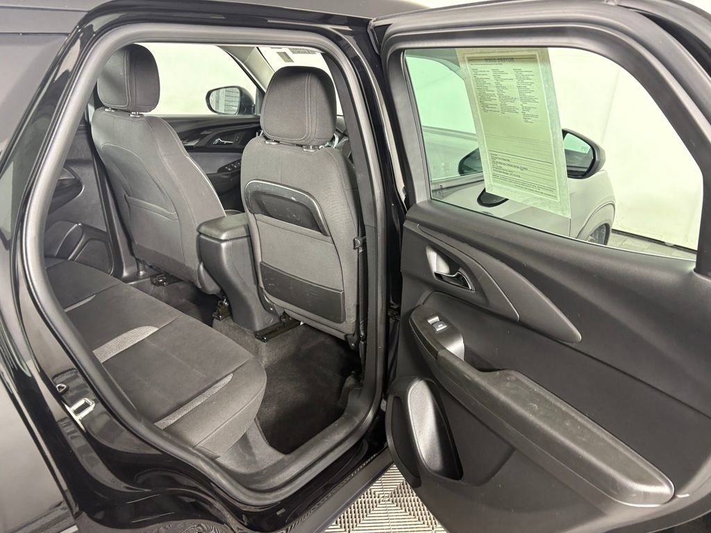 Used 2023 Chevrolet TrailBlazer LS image 29