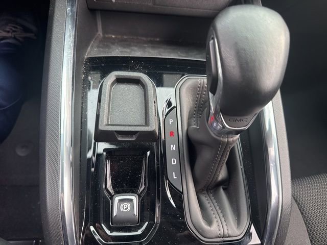 Used 2024 GMC Canyon Elevation w/ Convenience Package image 24