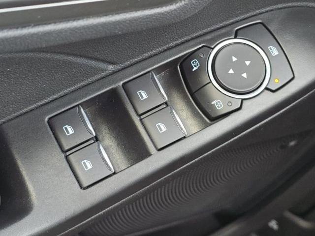 Certified 2025 Ford Escape SE FWD image 13