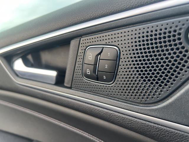 Certified 2024 Ford Edge Titanium image 27