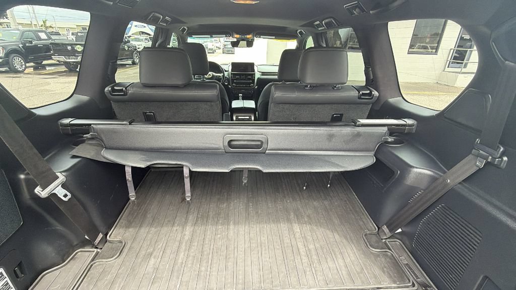 Used 2023 Lexus GX 460 Premium AWD/4WD image 12