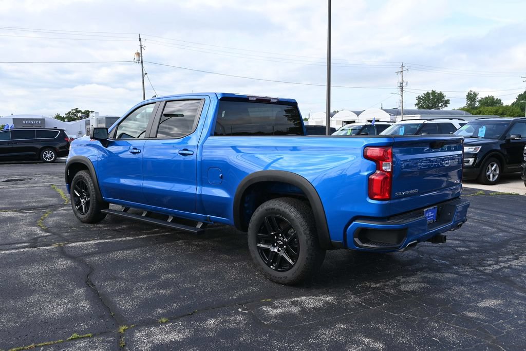 Used 2023 Chevrolet Silverado 1500 RST w/ Z71 Off-Road Package AWD/4WD image 11