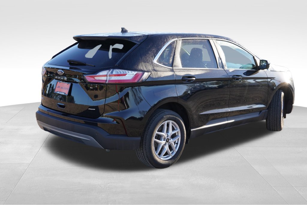 Certified 2024 Ford Edge SEL AWD/4WD image 5