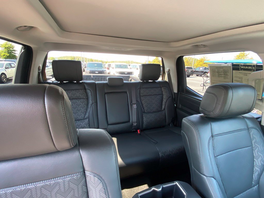 Used 2024 Toyota Tundra Limited AWD/4WD image 30
