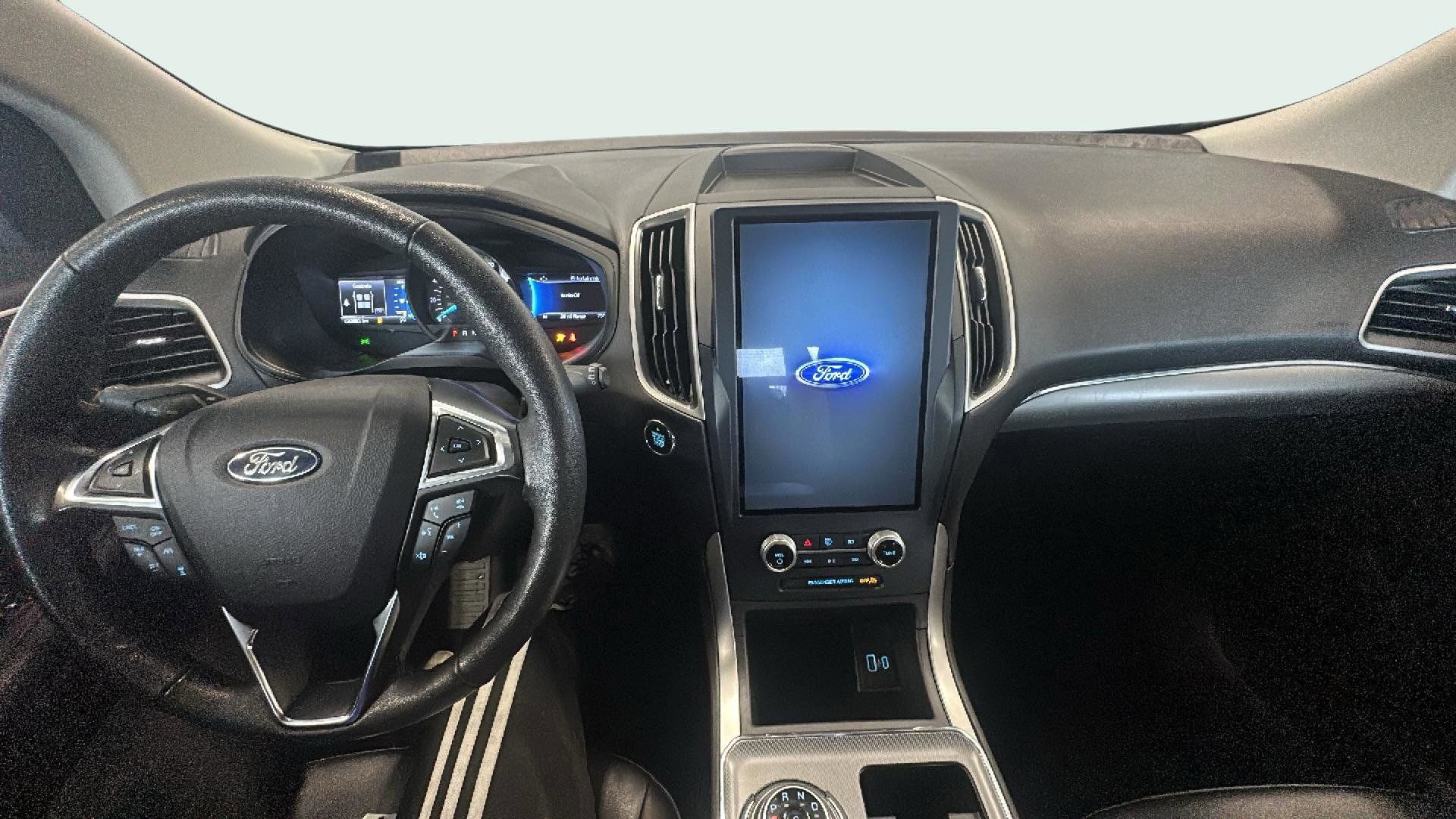 Certified 2022 Ford Edge SEL image 11