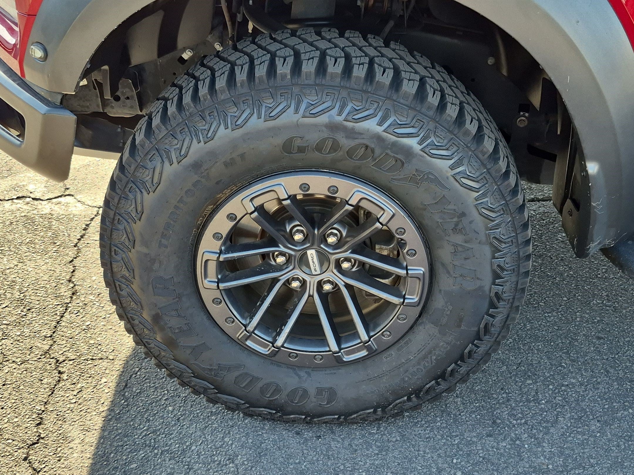 Certified 2020 Ford F150 Raptor w/ Equipment Group 802A Luxury AWD/4WD image 13