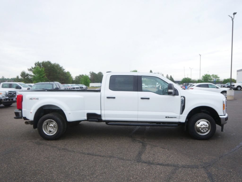 Certified 2024 Ford F350 XLT AWD/4WD image 4