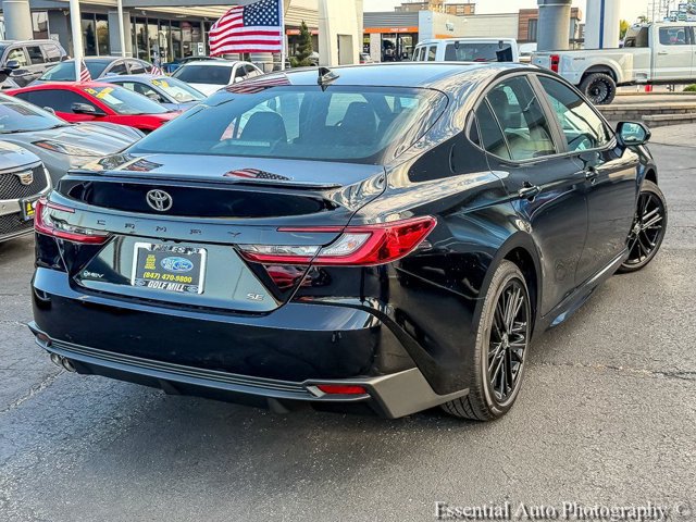 Used 2026 Toyota Camry SE FWD image 10