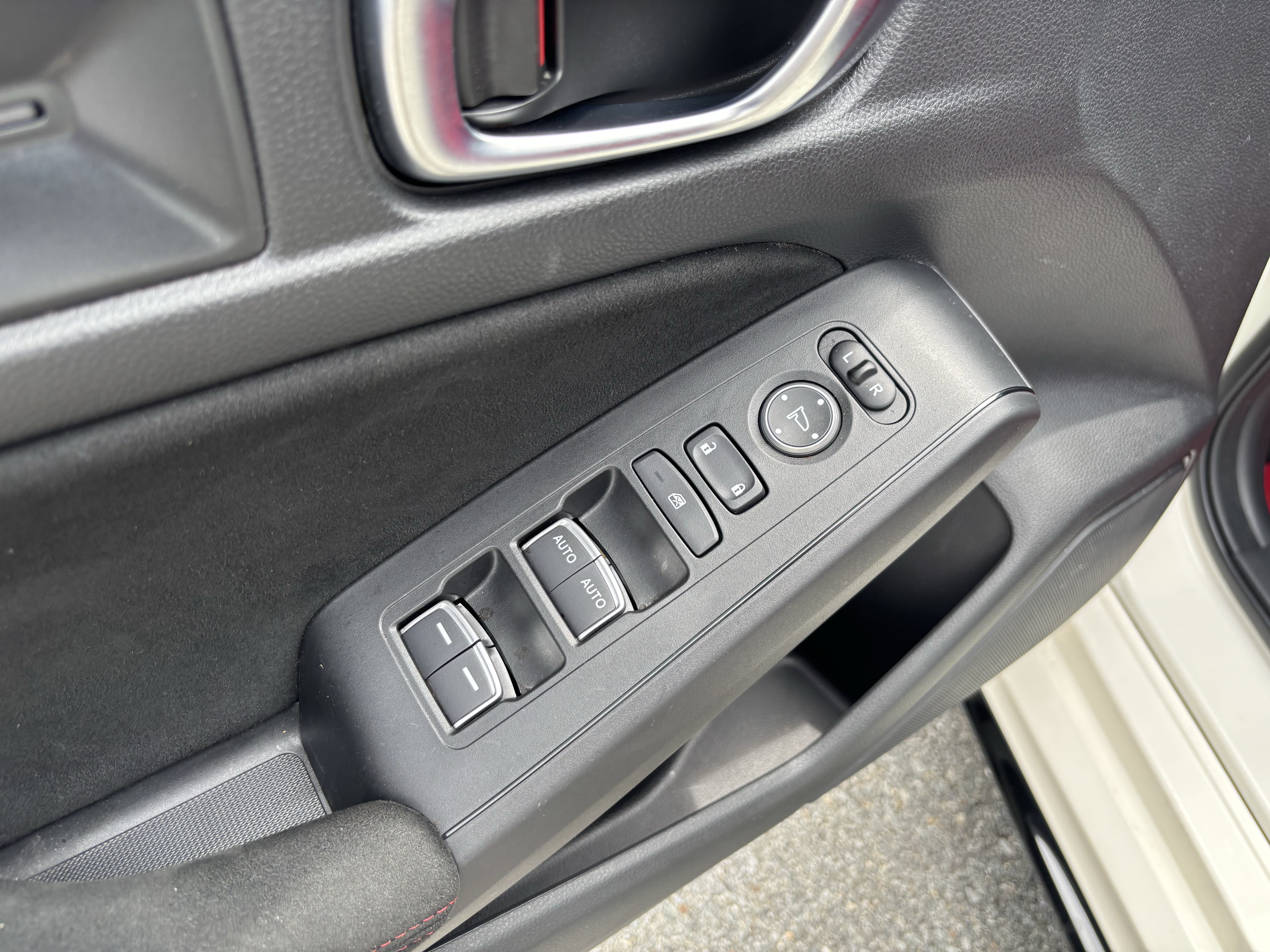 Used 2024 Honda Civic Type R image 10