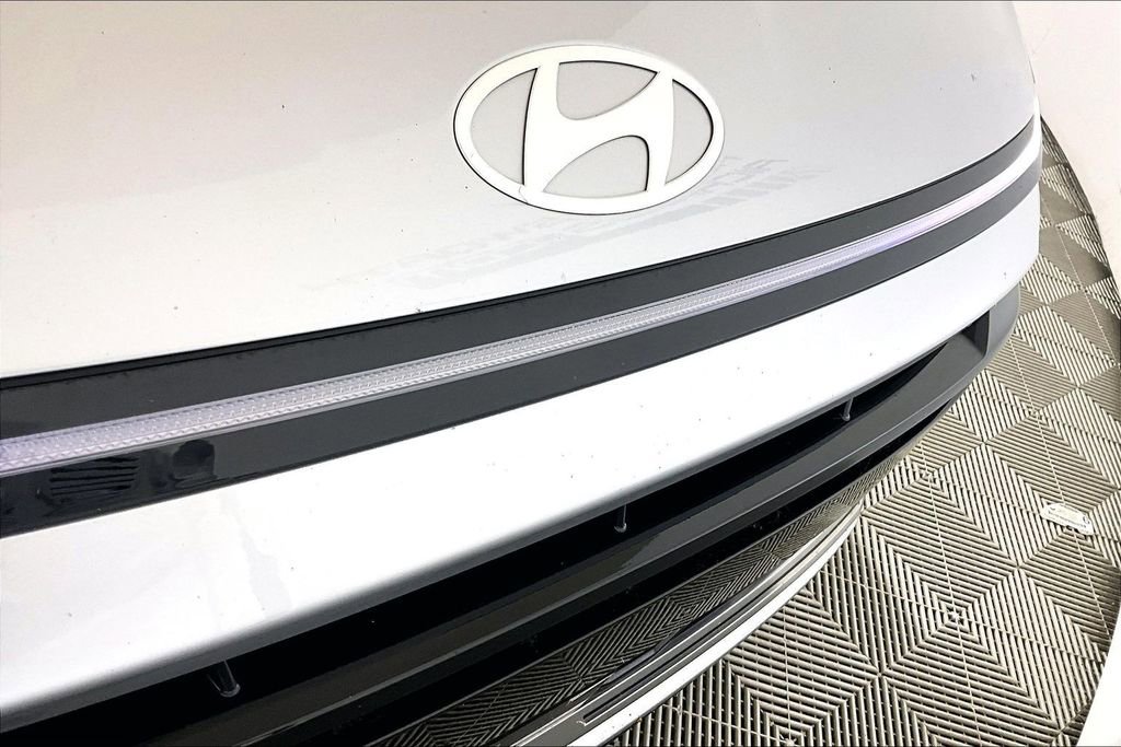 Used 2025 Hyundai Sonata SEL FWD image 21