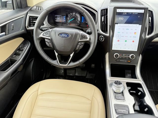 Certified 2024 Ford Edge SEL w/ Convenience Package image 8