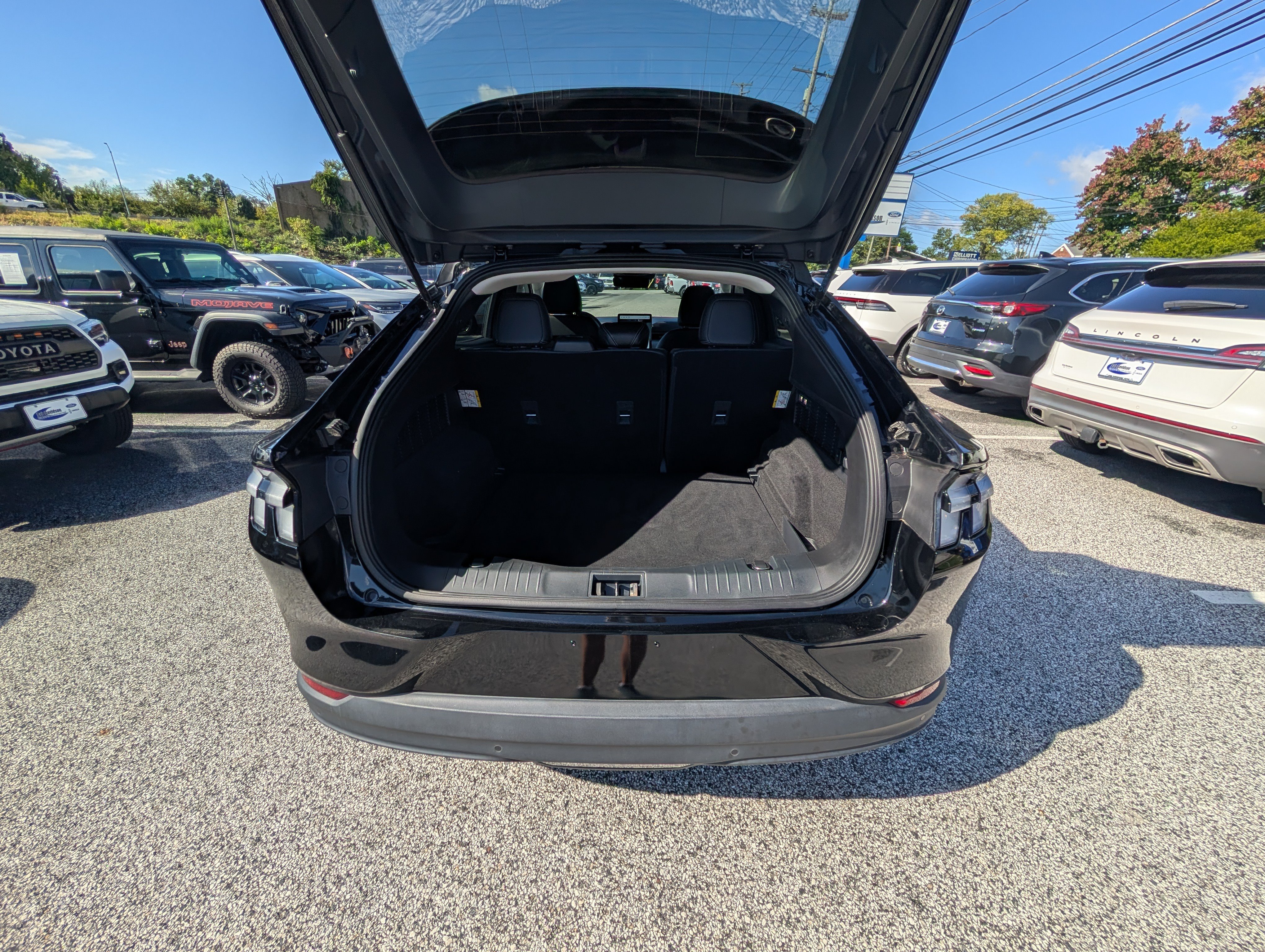 Certified 2022 Ford Mustang Mach-E Select RWD image 14