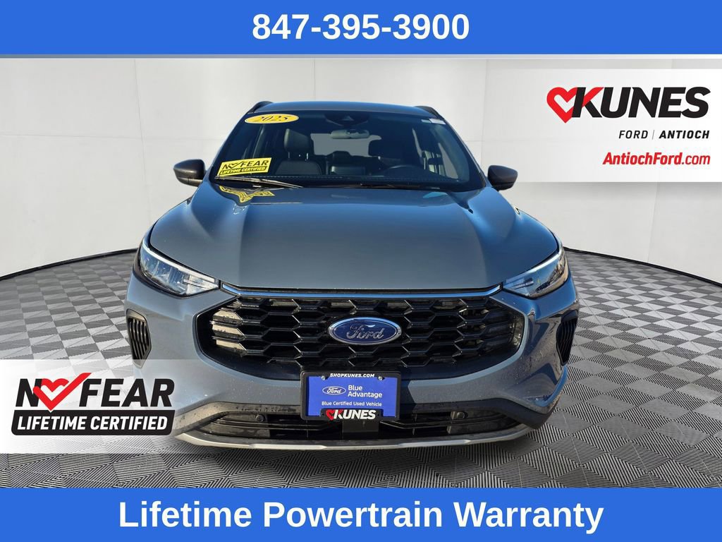 Certified 2025 Ford Escape ST-Line image 8