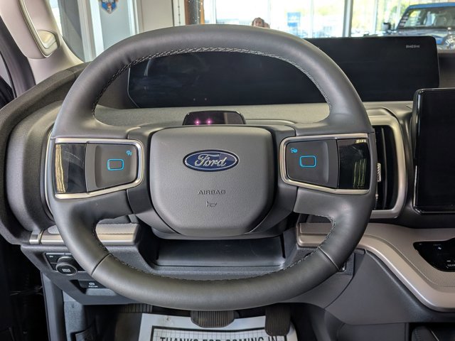 Certified 2026 Ford Expedition Active AWD/4WD image 13