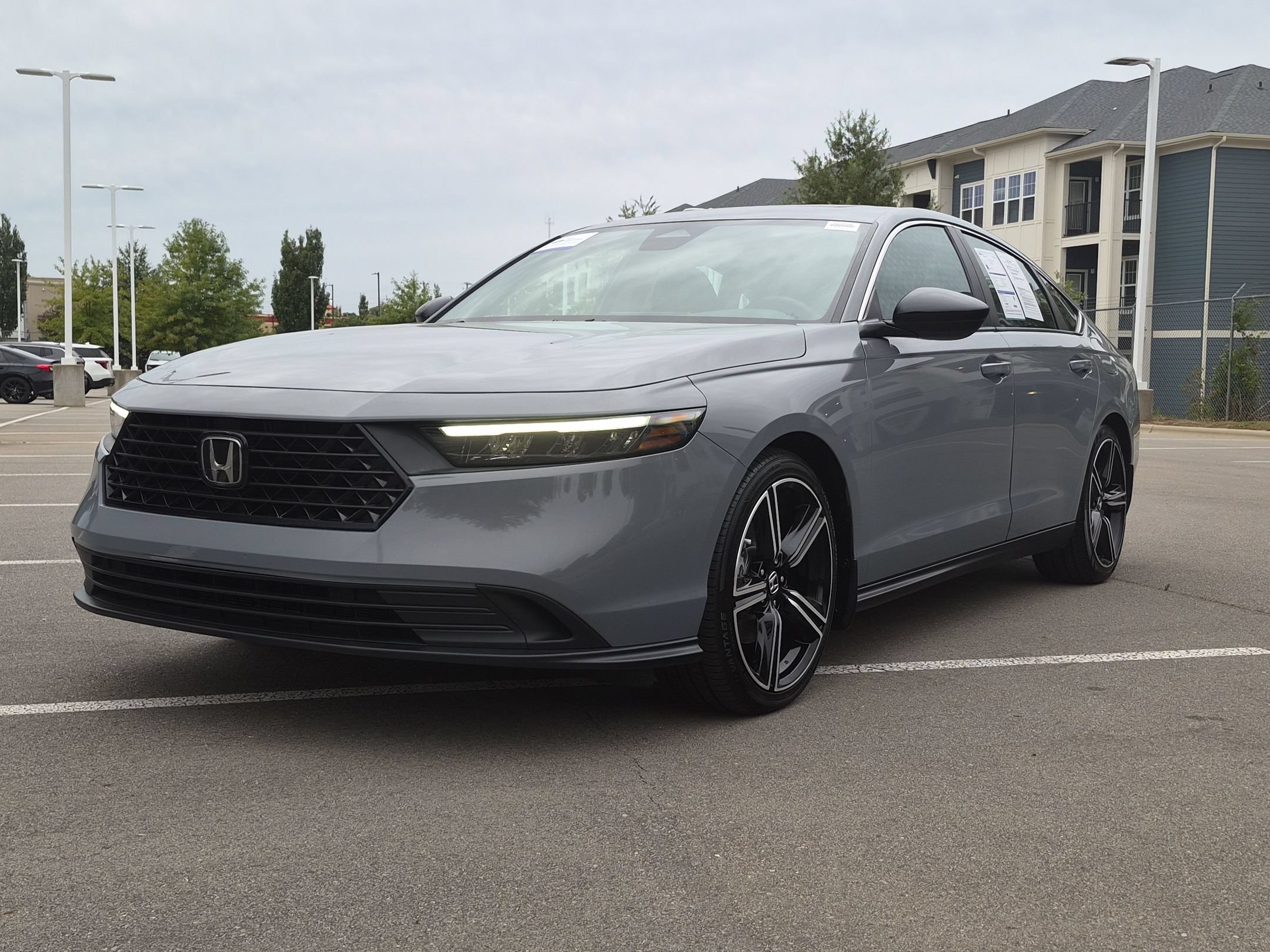 Used 2023 Honda Accord Sport image 8