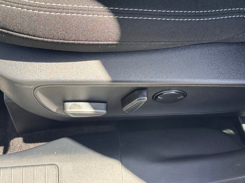Certified 2024 Ford Escape Active FWD image 19
