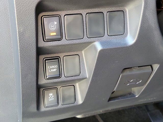 Used 2025 Nissan Frontier S RWD image 24