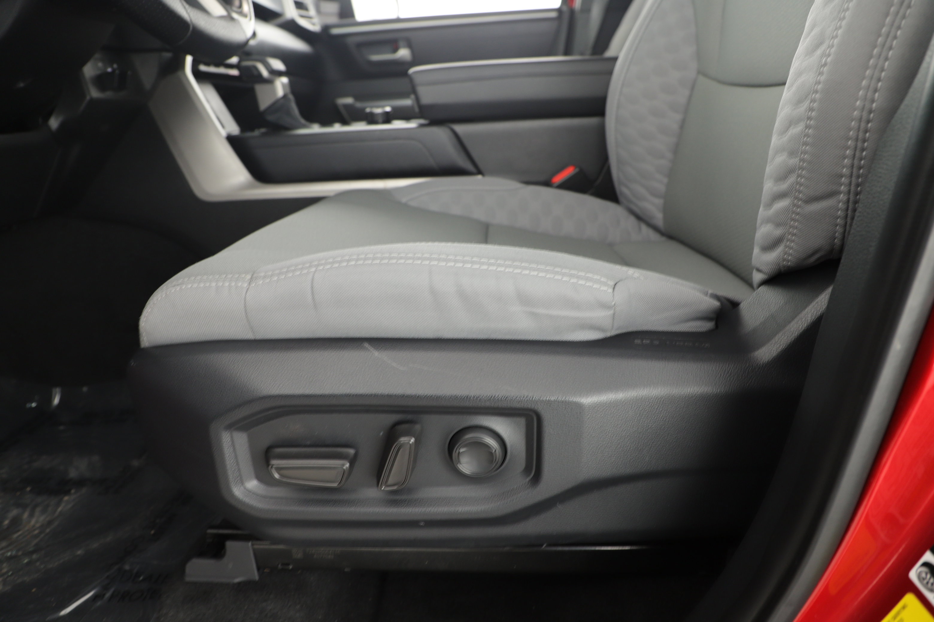 Used 2025 Toyota Tundra SR5 image 10