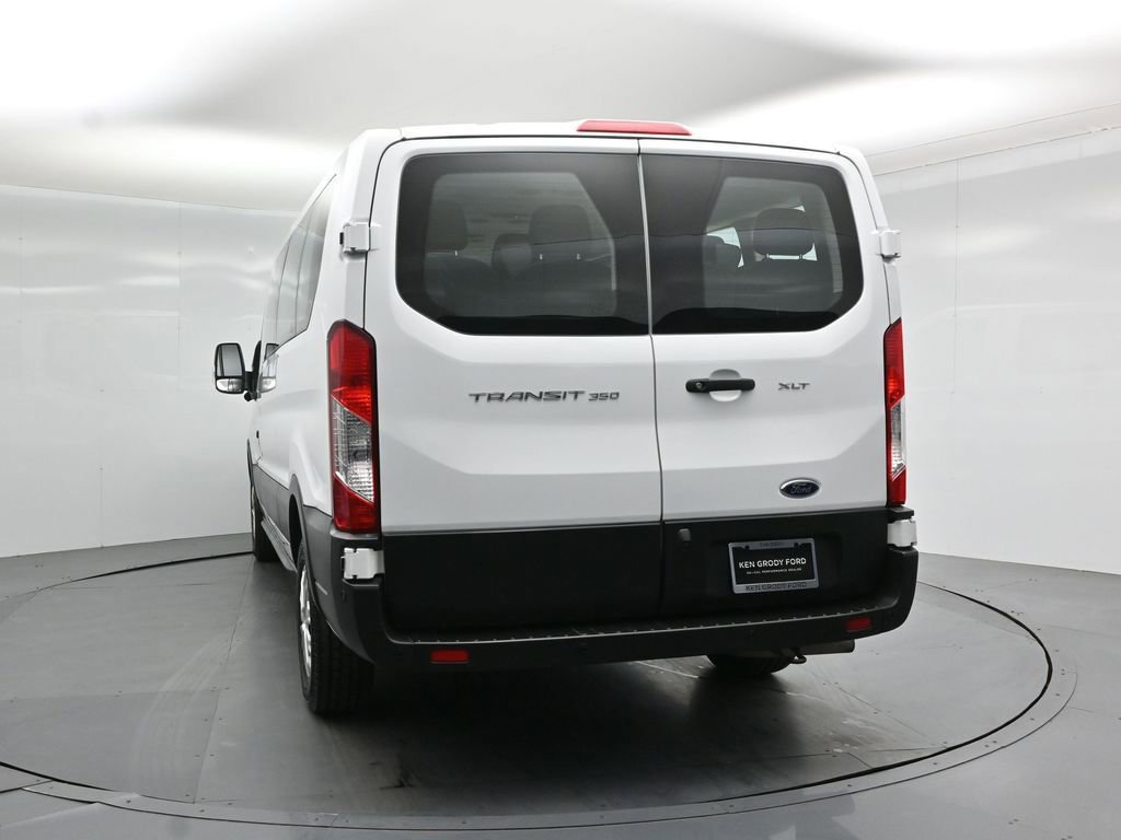 Certified 2022 Ford Transit 350 XLT RWD image 19