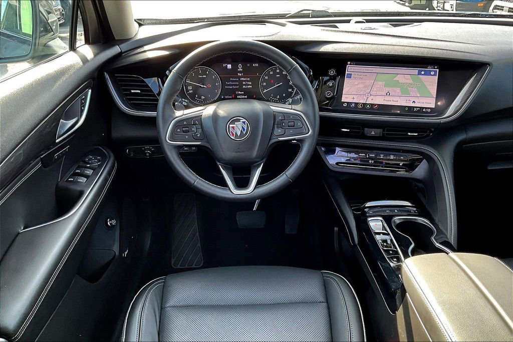 Used 2021 Buick Envision Essence w/ Technology Package I FWD image 5