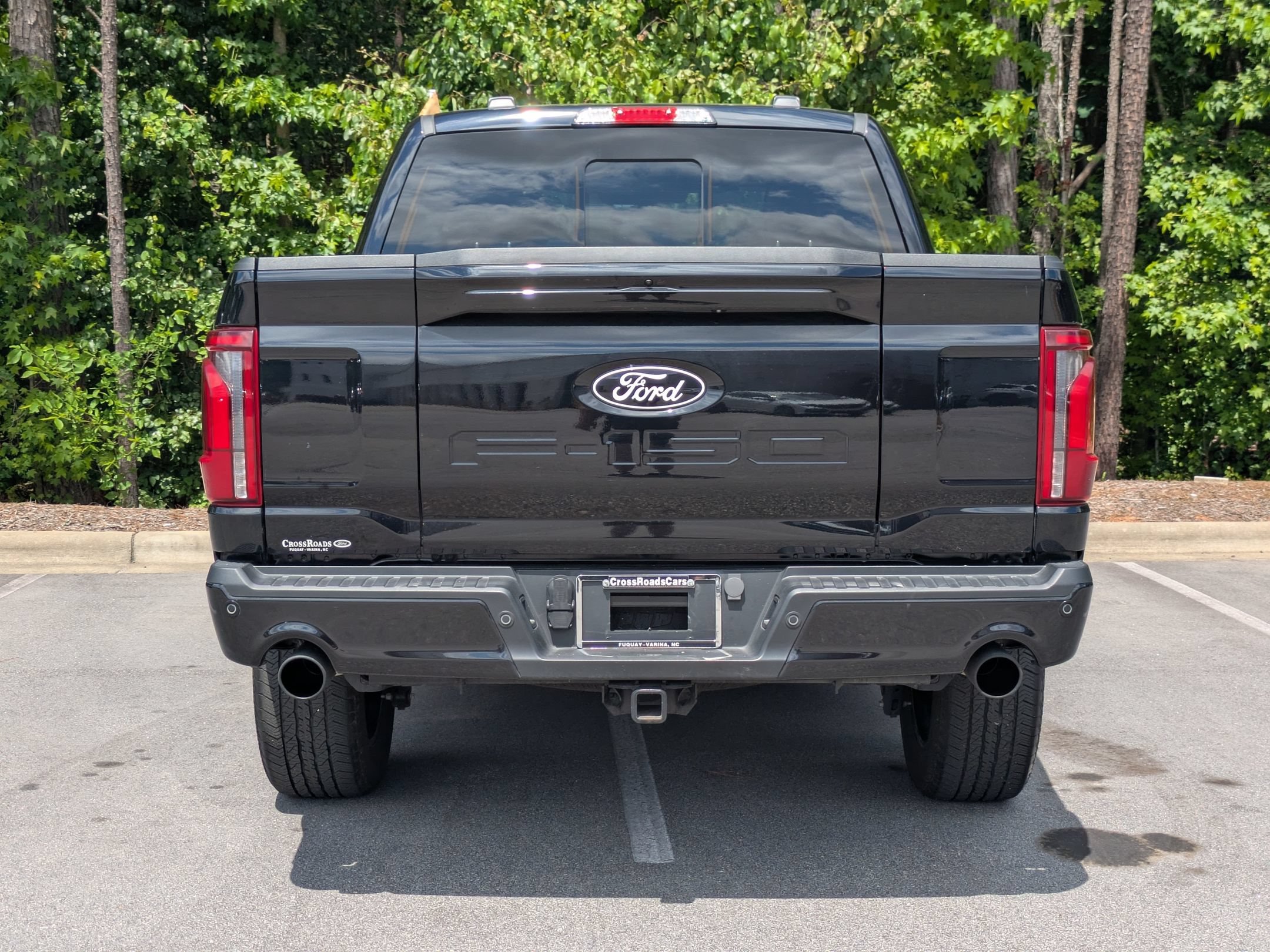 Certified 2024 Ford F150 Lariat w/ Bed Utility Package AWD/4WD image 4