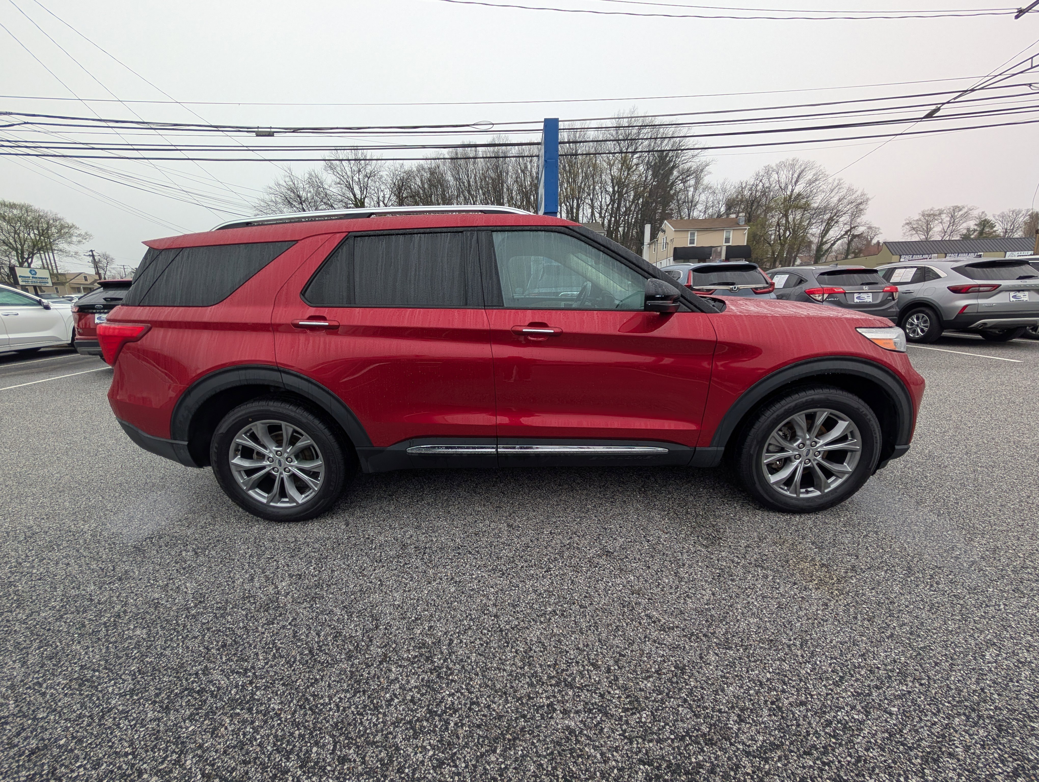 Certified 2022 Ford Explorer Limited w/ Equipment Group 301A AWD/4WD image 8