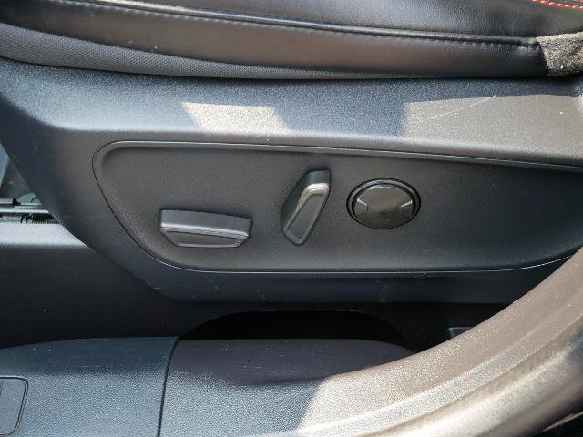 Certified 2025 Ford Escape ST-Line Select AWD/4WD image 20