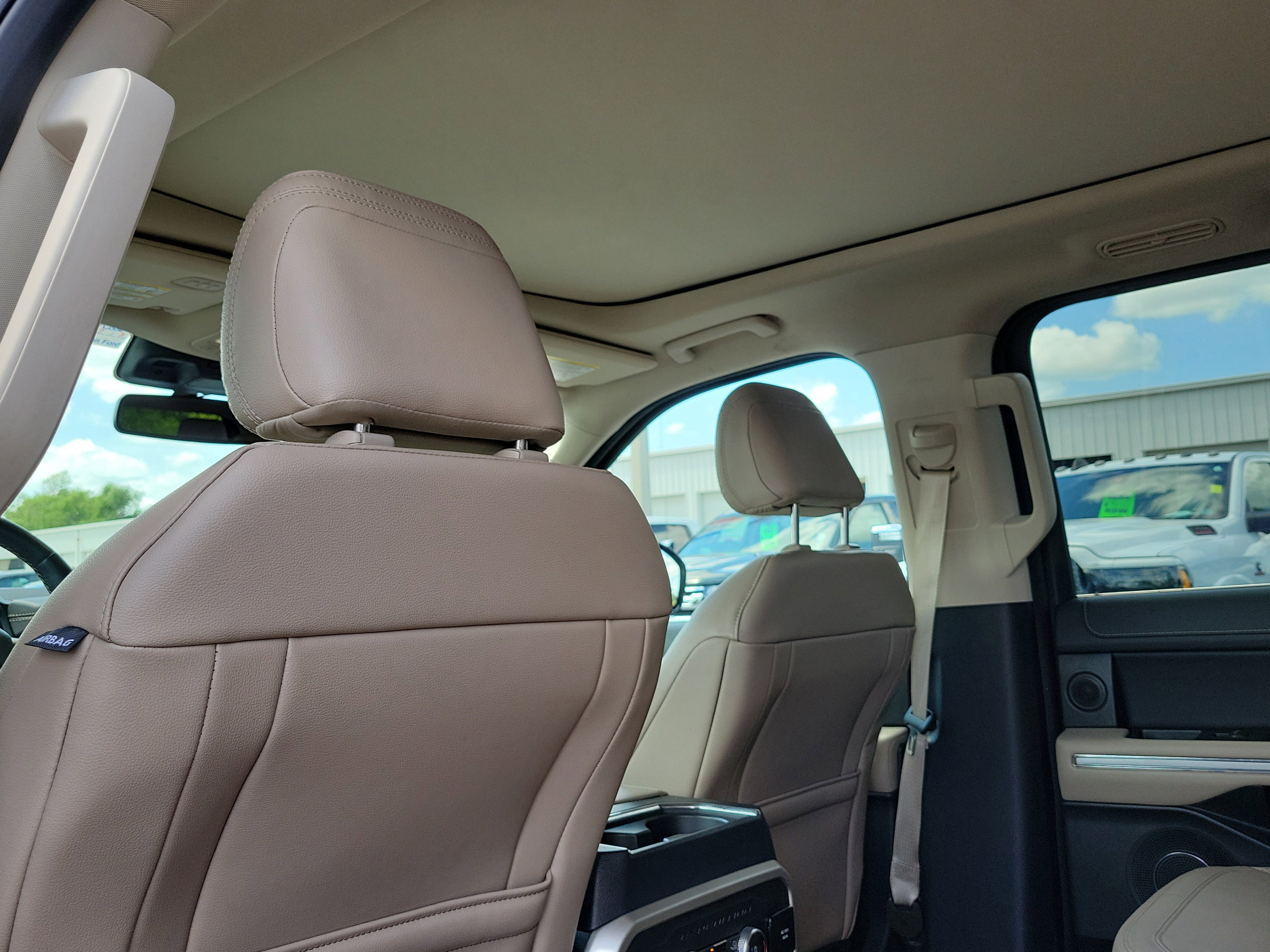 Certified 2024 Ford Expedition Limited image 14