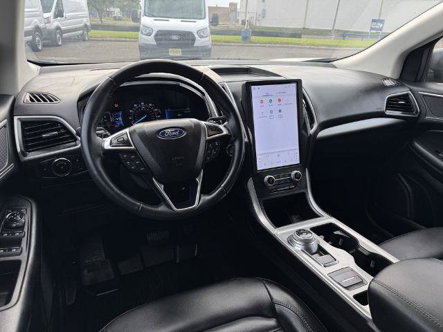 Certified 2023 Ford Edge SEL w/ Convenience Package AWD/4WD image 17