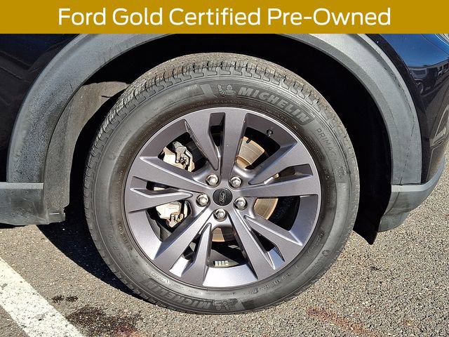 Certified 2022 Ford Explorer XLT w/ Equipment Group 202A AWD/4WD image 11