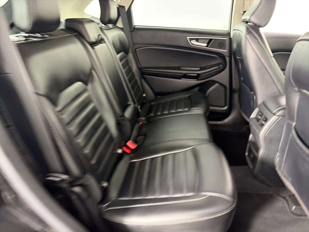 Certified 2024 Ford Edge SEL image 29