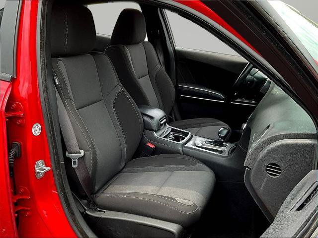 Used 2022 Dodge Charger SXT RWD image 28