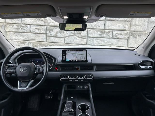 Used 2023 Honda Pilot Elite image 10