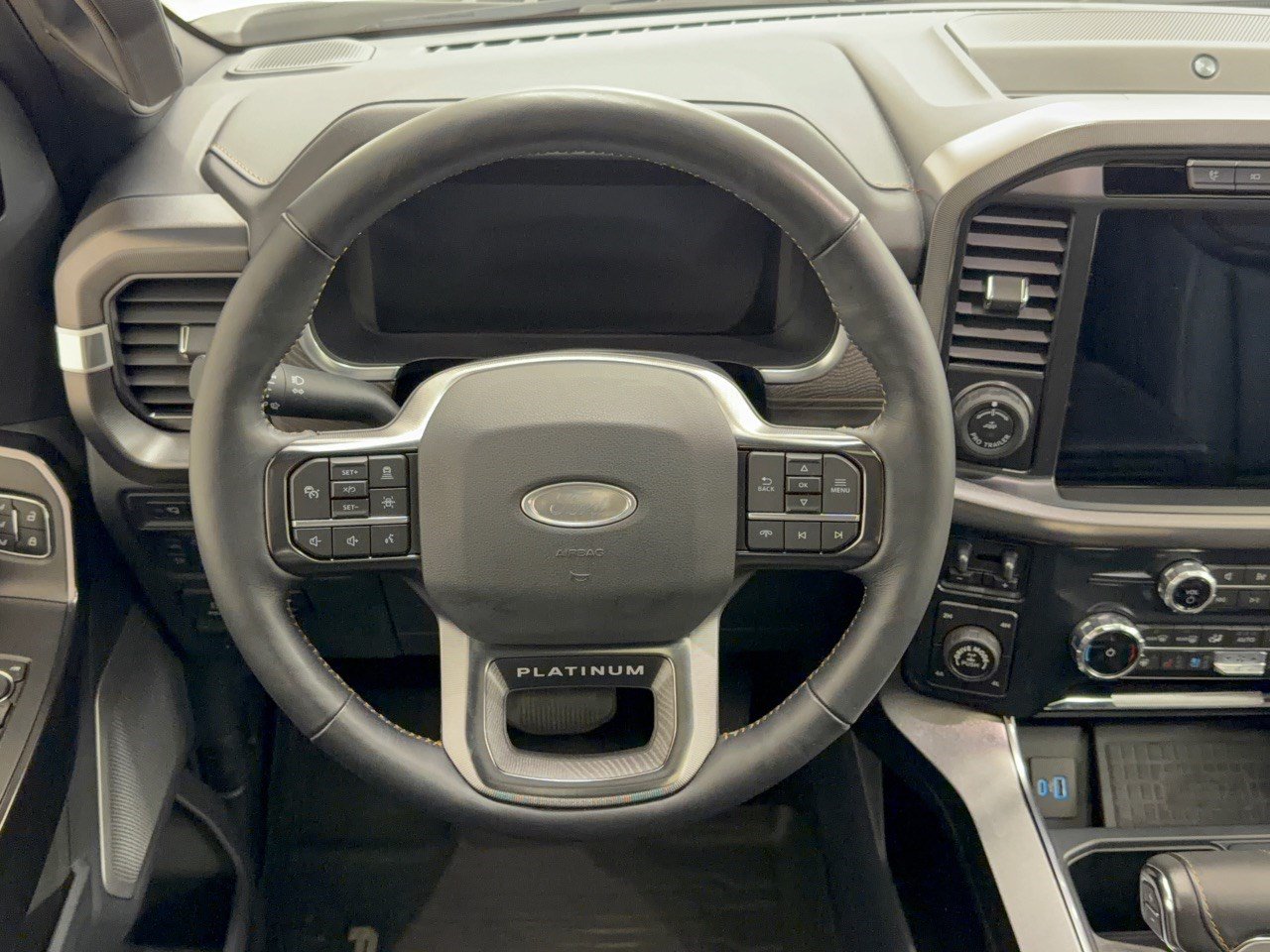 Certified 2022 Ford F150 Platinum w/ Equipment Group 701A High AWD/4WD image 10
