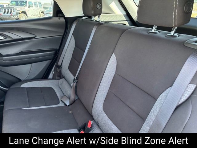 Used 2023 Chevrolet TrailBlazer LT w/ Convenience Package image 18