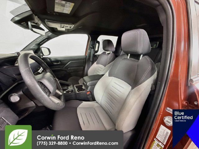 Used 2025 Toyota Tacoma TRD Sport w/ TRD Sport Upgrade Package AWD/4WD image 26