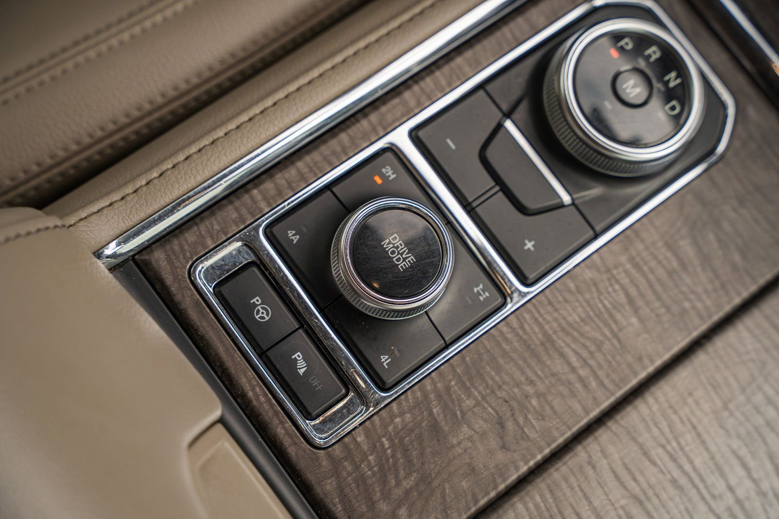 Certified 2021 Ford Expedition Limited image 34