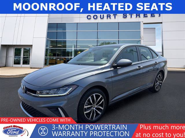 Used 2025 Volkswagen Jetta SE