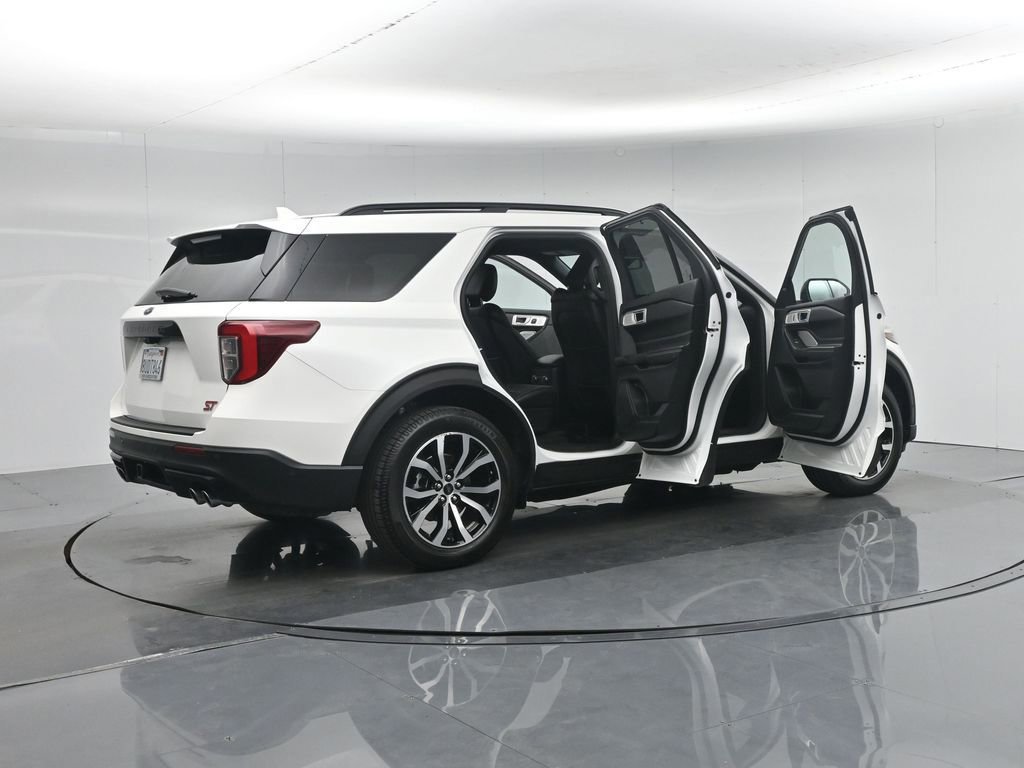 Certified 2020 Ford Explorer ST w/ Premium Technology Package image 35