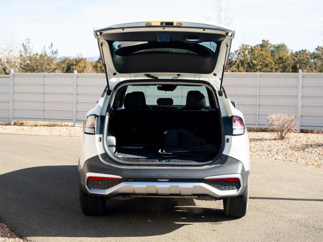 Used 2023 Kia Sportage LX image 11