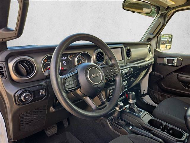 Used 2023 Jeep Wrangler Sport AWD/4WD image 8