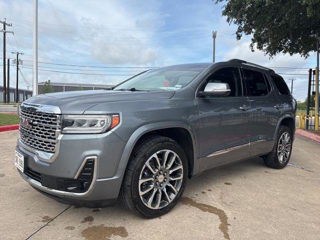 Used 2022 GMC Acadia Denali w/ Denali Technology Package FWD image 8