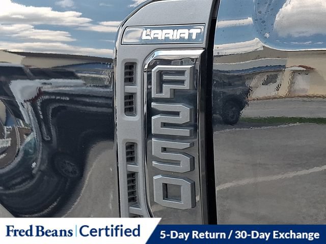 Certified 2023 Ford F250 Lariat w/ Lariat Ultimate Package AWD/4WD image 32