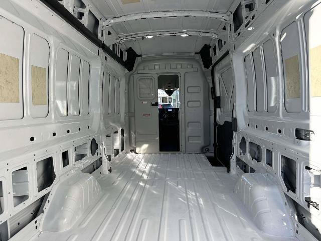 Certified 2025 Ford Transit 250 148 High Roof Extended RWD image 19