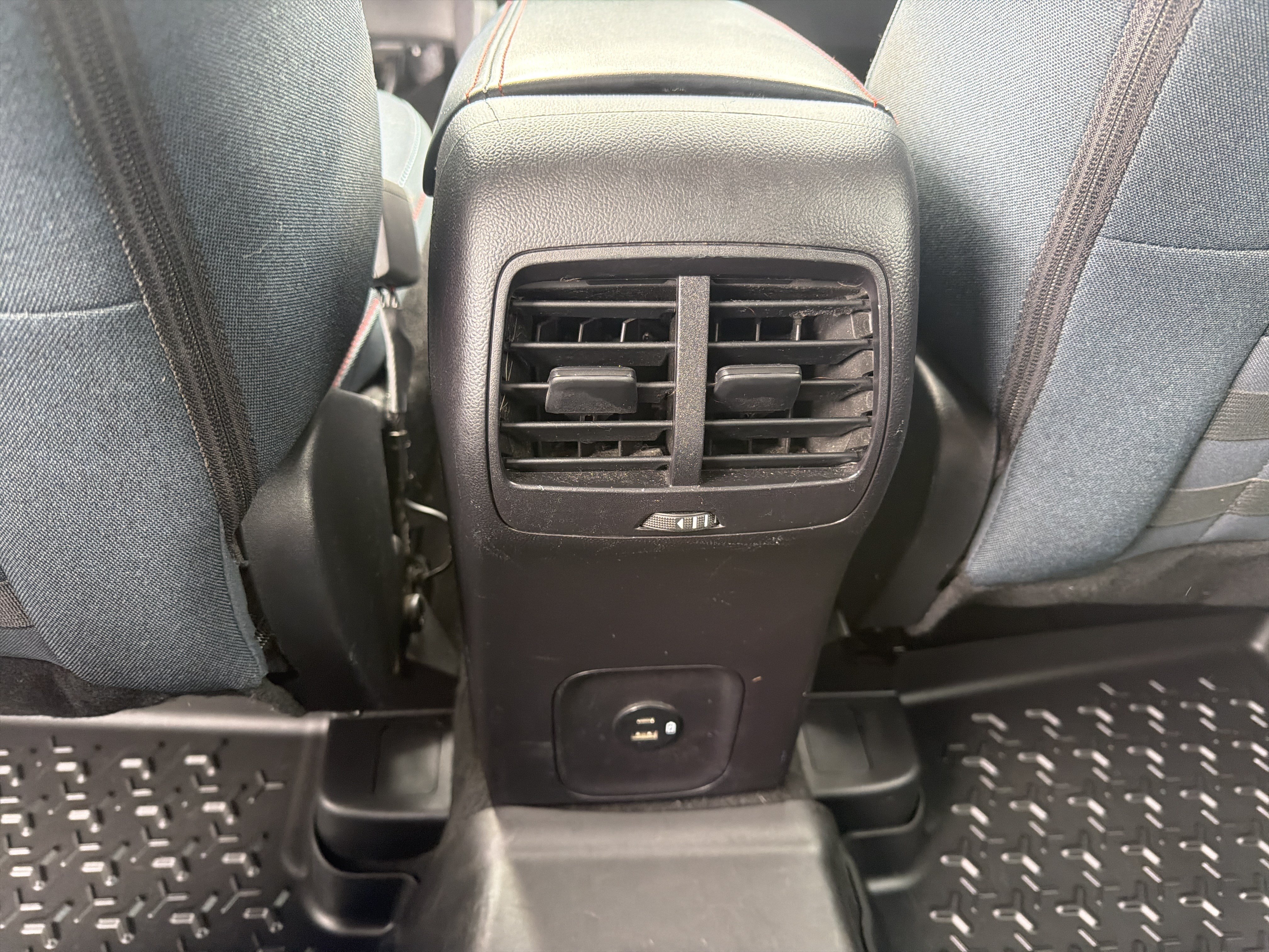 Certified 2024 Ford Bronco Sport Heritage w/ Heritage Convenience Package AWD/4WD image 32