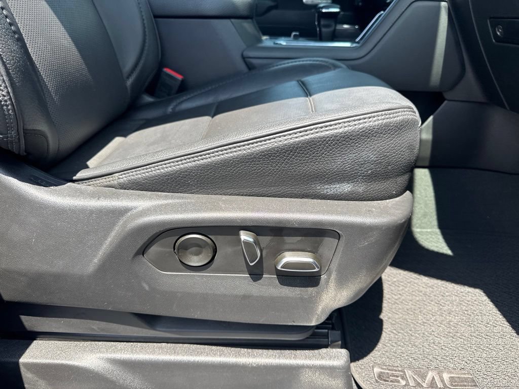 Used 2023 GMC Sierra 1500 Denali w/ Denali Reserve Package AWD/4WD image 18