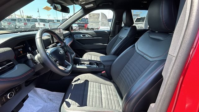 Certified 2025 Ford Explorer ST-Line w/ Premium Package RWD image 19