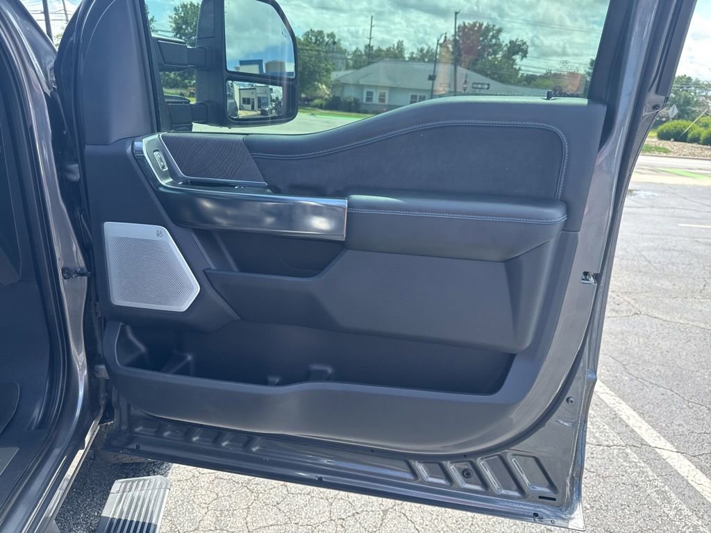 Certified 2025 Ford F350 Platinum AWD/4WD image 40