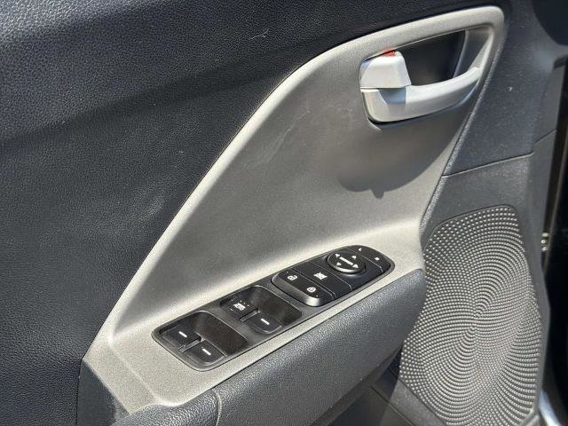 Used 2021 Kia Niro LX FWD image 19